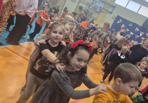 "Bal Jesienny" w Szkole Podstawowej nr 6 w Kutnie.