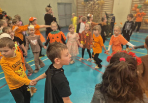 "Bal Jesienny" w Szkole Podstawowej nr 6 w Kutnie.