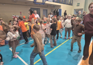 "Bal Jesienny" w Szkole Podstawowej nr 6 w Kutnie.