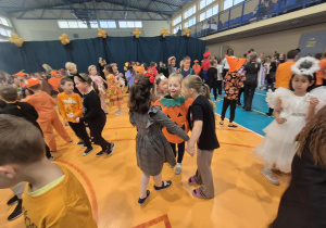 "Bal Jesienny" w Szkole Podstawowej nr 6 w Kutnie.