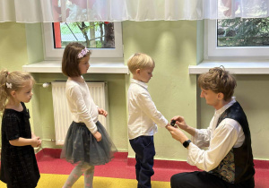 Audycja muzyczna pt. „ W krainie filmowych dźwięków”