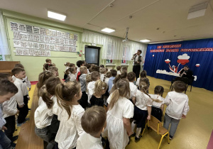 Audycja muzyczna pt. „ W krainie filmowych dźwięków”