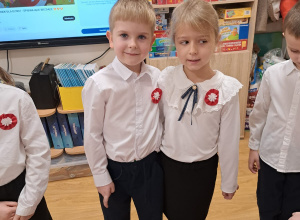 Przegląd Pieśni Patriotycznych w "Calineczce".