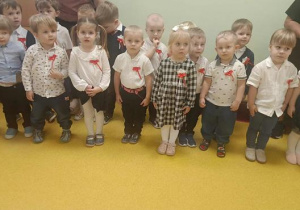 Akcja '' Szkoła do Hymnu''.