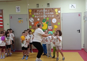 Turniej gier i zabaw sportowych