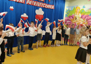 Przegląd Pieśni Patriotycznych.