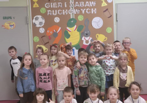 Turniej gier i zabaw ruchowych.