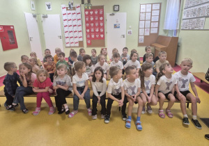 Turniej gier i zabaw ruchowych.