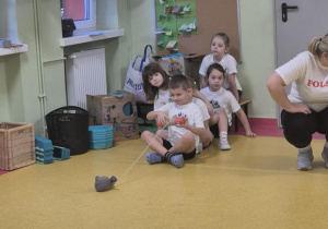 Turniej gier i zabaw ruchowych.