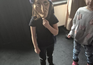 Udział w warsztatach teatralnych pt." Porusz sobą, porusz lalką"