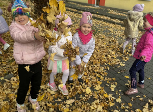 Jesienne zabawy Krecików