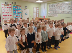 Audycja muzyczna pt. „ W krainie filmowych dźwięków”.