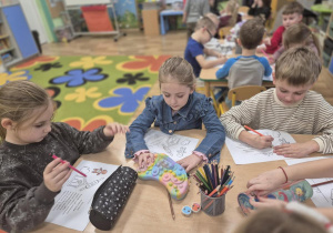 Pieczenie pierniczków.