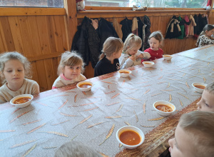 Wycieczka do Zagrody Edukacyjnej "Konarzew" Stajnia Lusi