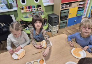 "Mikołaj"-praca plastyczna.