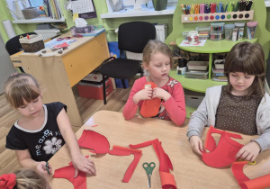 "Mikołaj"-praca plastyczna.