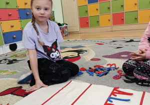 dzieci podczas zajęć