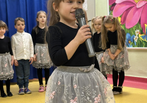 Występ dla naszych kochanych dziadków- Jagna