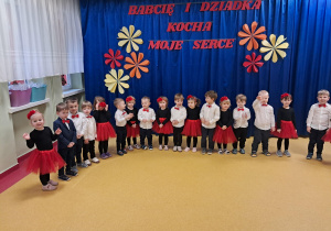 "Dzień Babci i Dziadka" w grupie "Elfy"