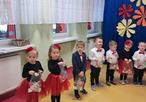 "Dzień Babci i Dziadka" w grupie "Elfy"