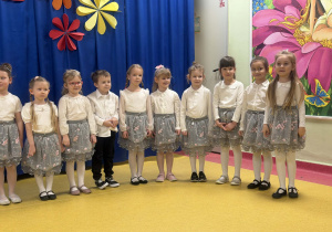 Kreciki na uroczystości z okazji Dnia Babci i Dziadka