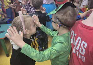 Bal karnawałowy "W cukierkowej krainie".