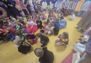 Bal karnawałowy "W cukierkowej krainie".