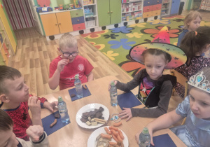 Słodki poczęstunek .