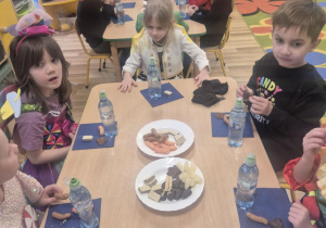 Słodki poczęstunek .