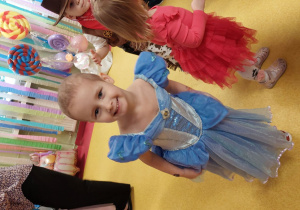 Klaudia w trakcie tańca.