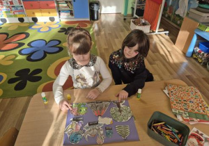 Poznajemy świat dinozaurów