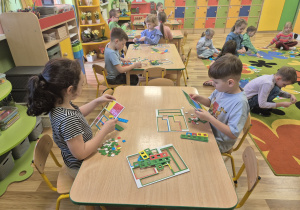 Zabawy matematyczne z klockami Nemi.