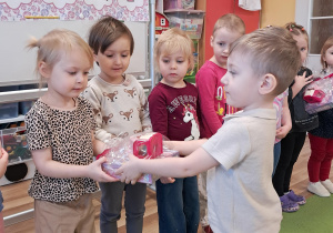 "Dzień kobiet" w grupie "Elfy"