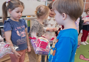 "Dzień kobiet" w grupie "Elfy"