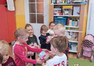 "Dzień kobiet" w grupie "Elfy"