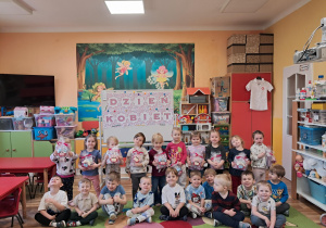 "Dzień kobiet" w grupie "Elfy"