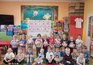 "Dzień kobiet" w grupie "Elfy"