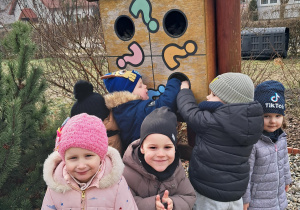 Spacer po przedszkolnym ogrodzie...