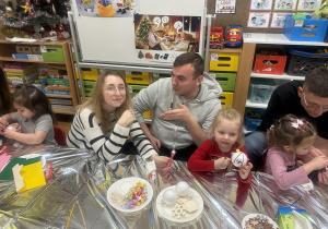 Marcysia z rodzicami