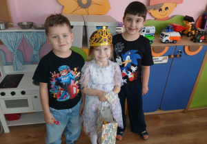 Ignaś, Nela i Antoś