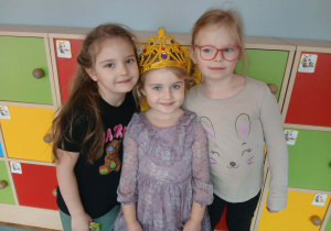 Zuzia, Lena i Amelka