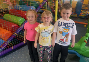 Wesołe zabawy Krecików