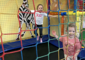 Wesołe zabawy Krecików