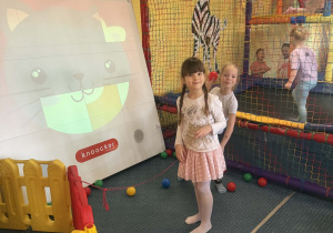 Wesołe zabawy Krecików