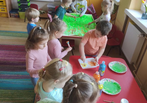 Wspólne malowanie łąki