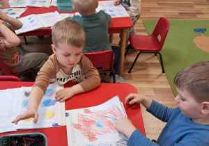 "Pracujemy w książkach"...