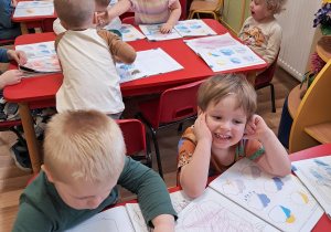 "Pracujemy w książkach"...