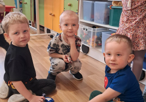 "Zabawy dowolne" w naszej sali...