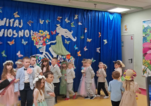 Powitanie wiosny i wybory "Calineczki"