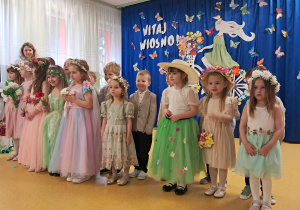 Powitanie wiosny i wybory "Calineczki"